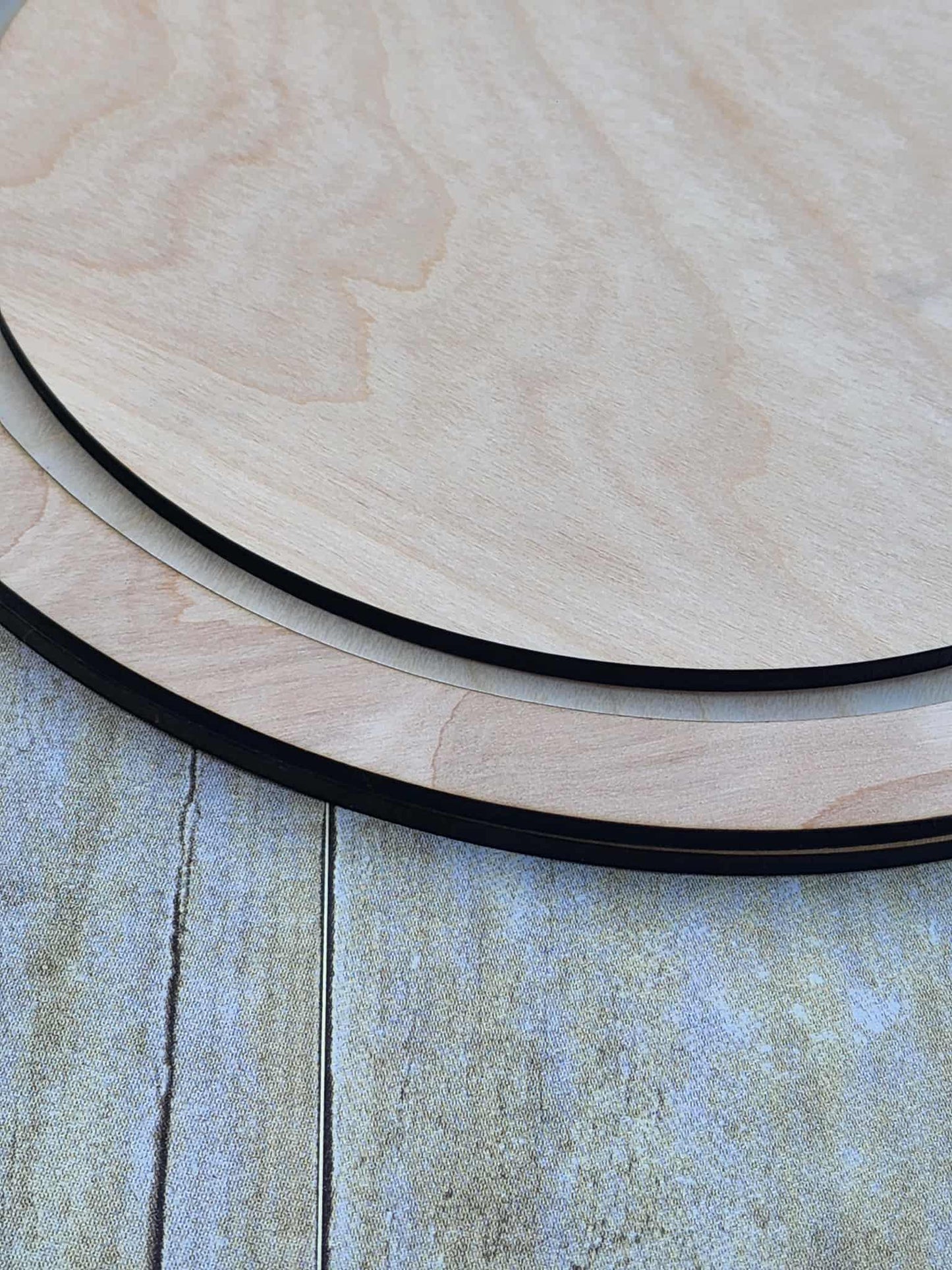Round Wood Frame with Inlay, 11.75" Wooden Frames