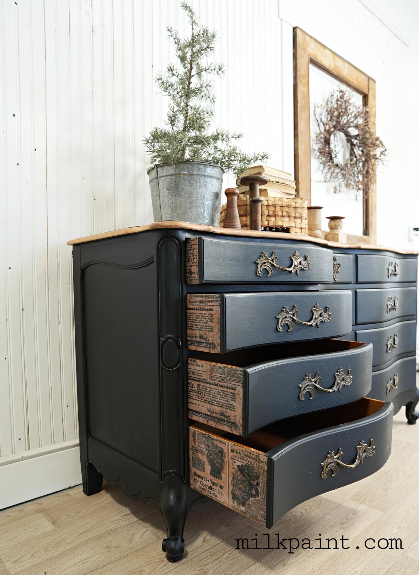 Sweet Pickins Milk Paint - Lantern