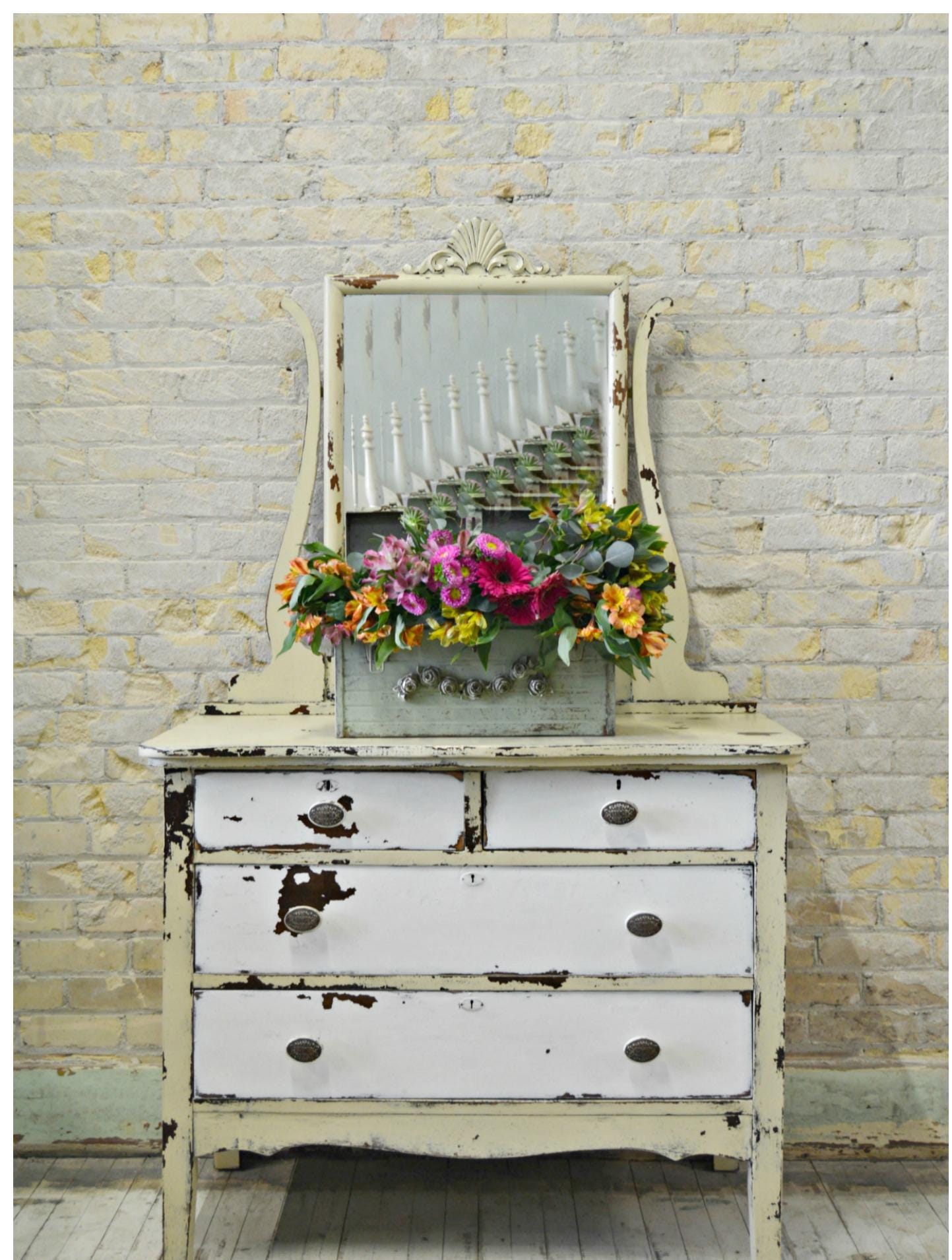 Sweet Pickins Milk Paint - Butter