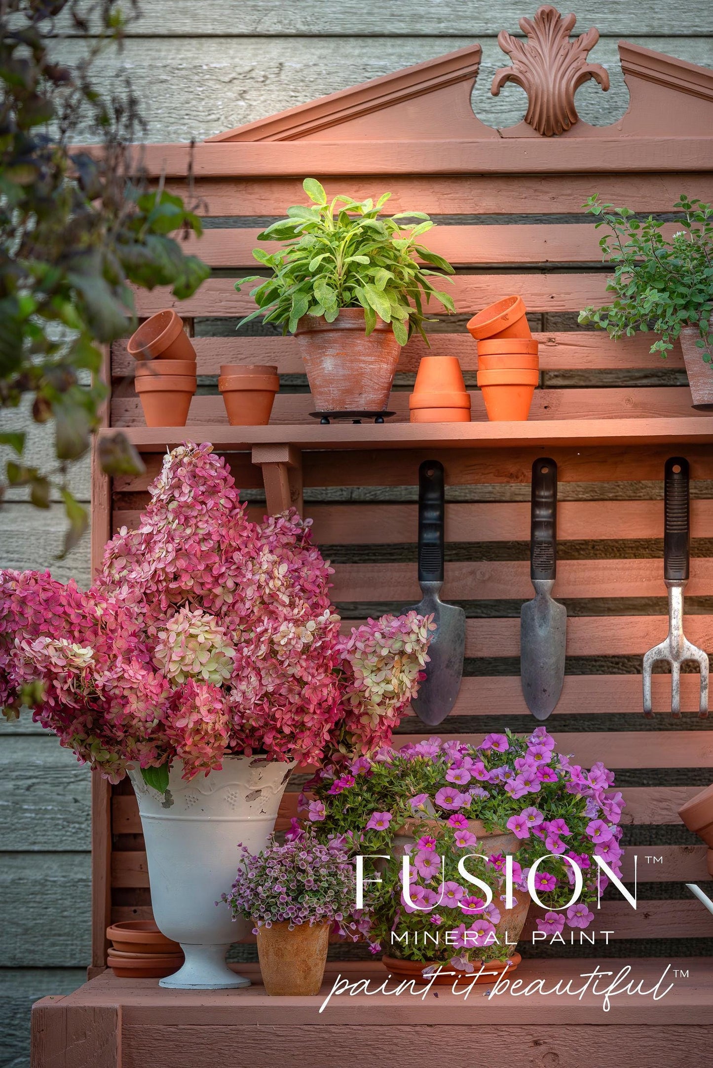 Iron Clay Fusion Mineral Paint Pint