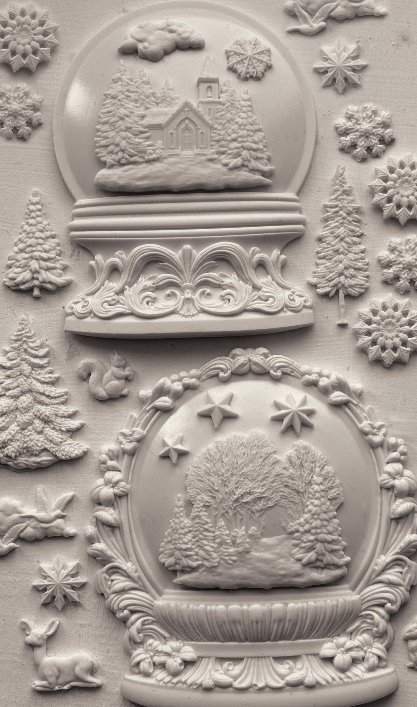 2025 IOD Snow Globes Decor Mould