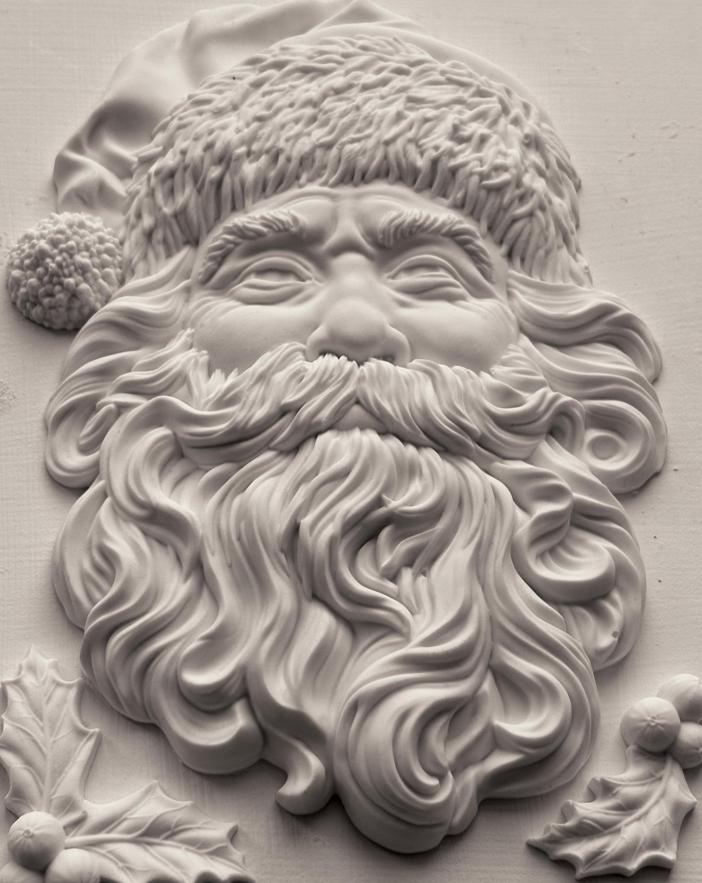 2025 IOD Saint Nick 5x7 Decor Mould
