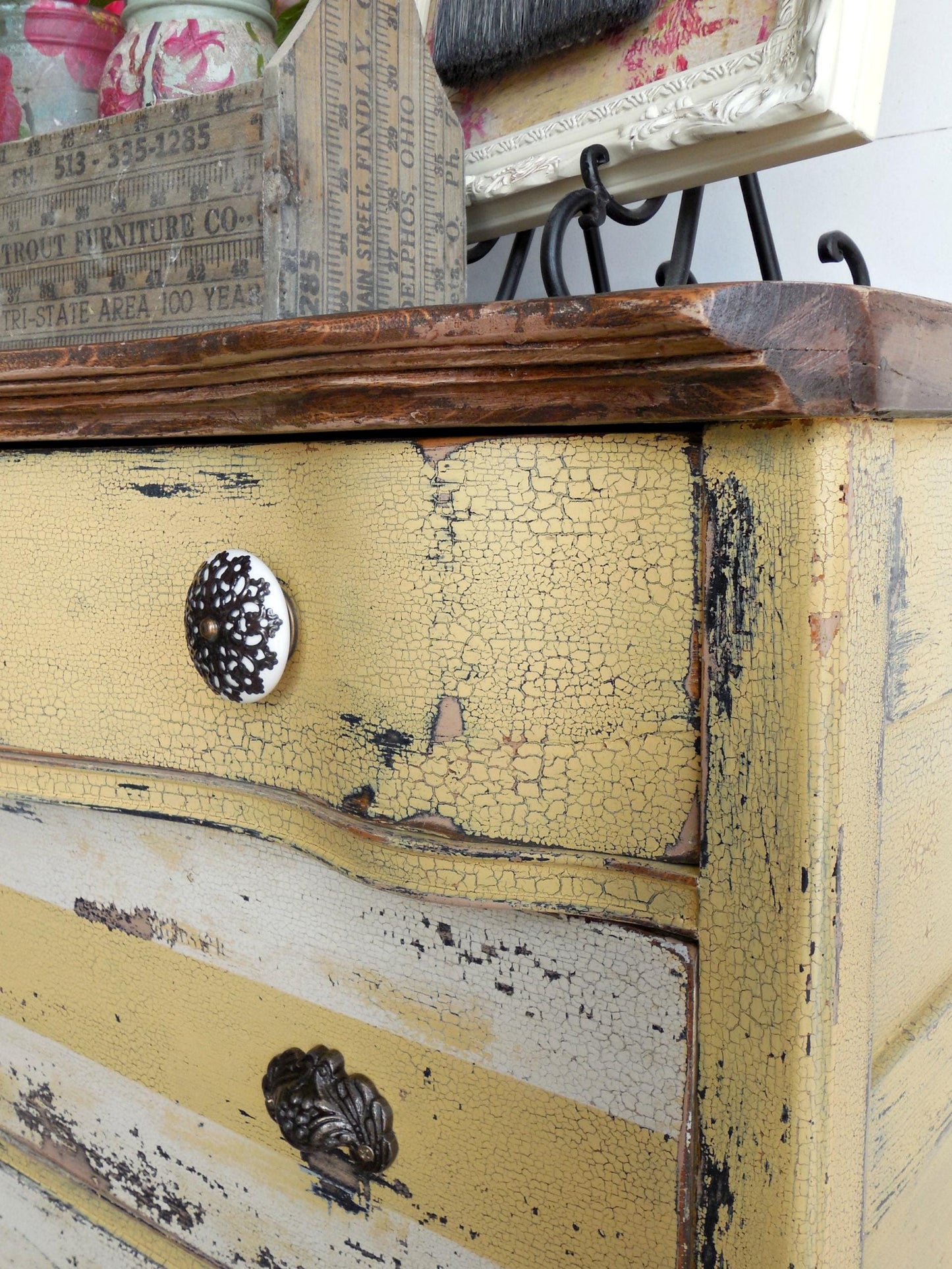 Sweet Pickins Milk Paint - Love Bug