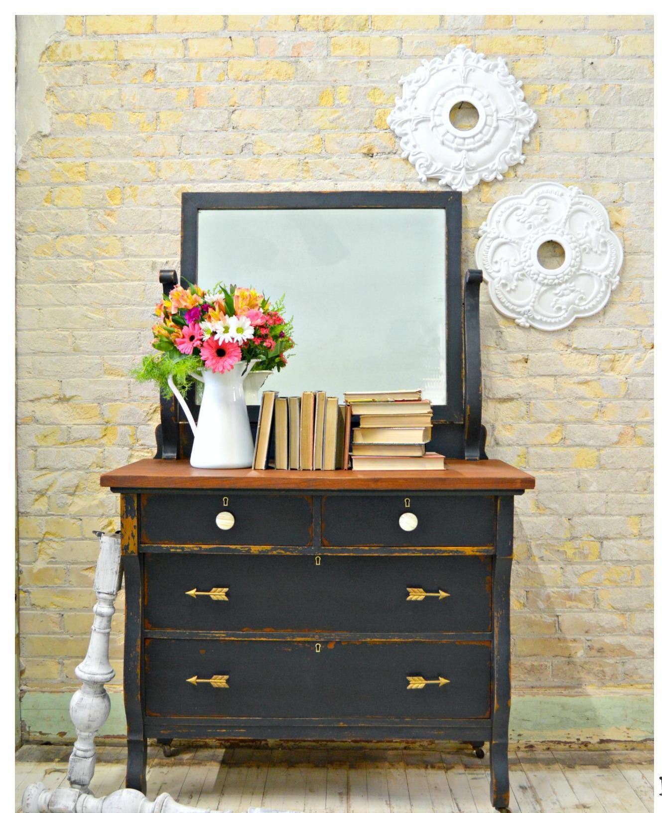 Sweet Pickins Milk Paint - Navy Blues