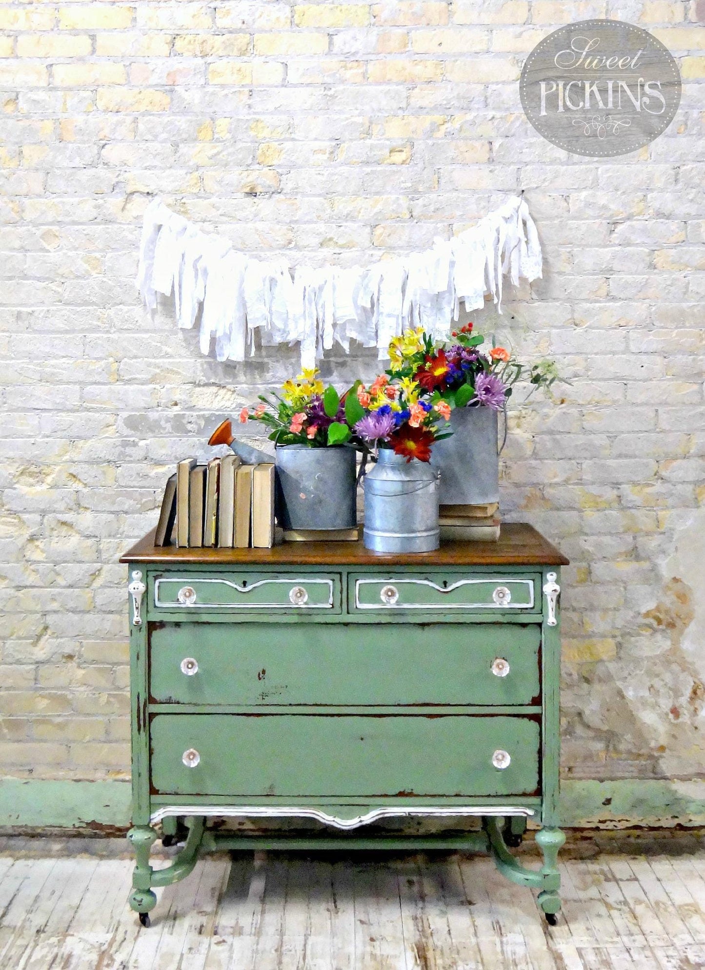 Sweet Pickins Milk Paint - Oh Olive!, Chippy, Distressed, Antique, Vintage, Upcycle, Thrift Flip