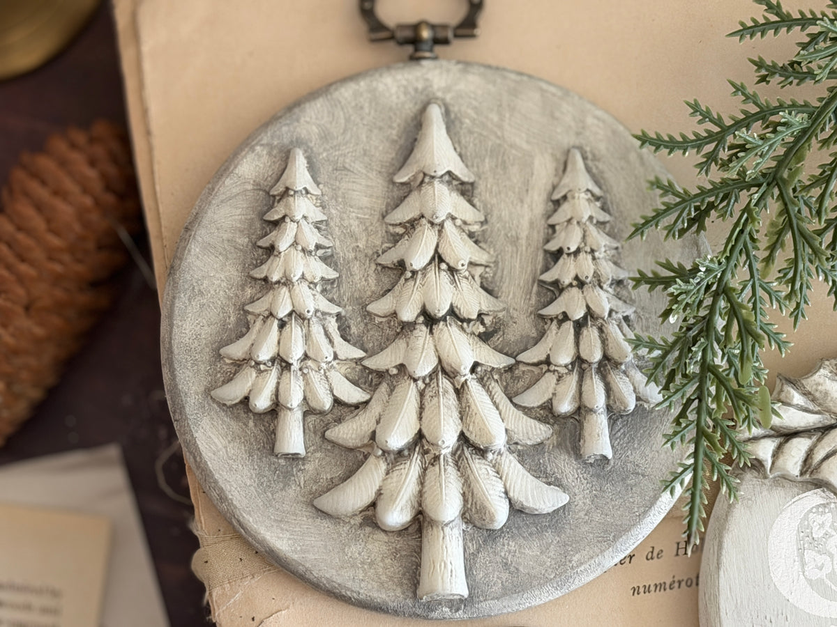 *PREORDER*  IOD Boughs of Holly Mould • Iron Orchid Designs • 6×10 Holiday Sign Mould • Ships in 1–2 Days (Copy)