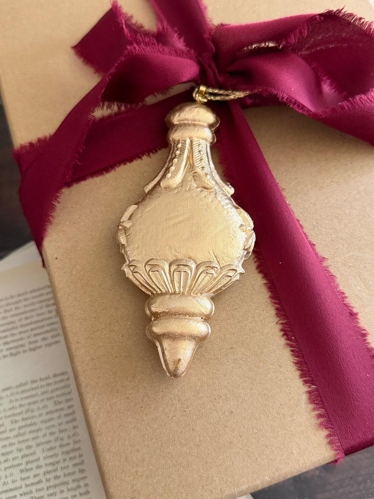 *PREORDER*  IOD Baubles Mould • Iron Orchid Designs • 6×10 Holiday Sign Mould • Ships in 1–2 Days