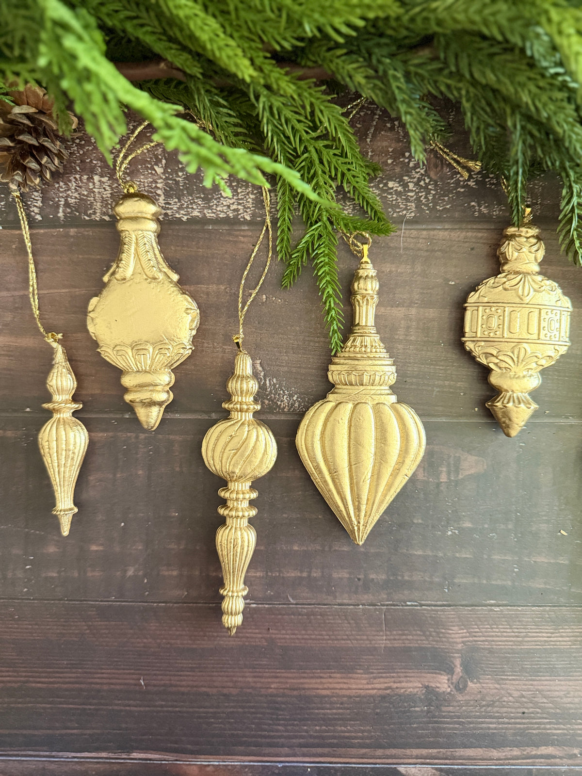 *PREORDER*  IOD Baubles Mould • Iron Orchid Designs • 6×10 Holiday Sign Mould • Ships in 1–2 Days