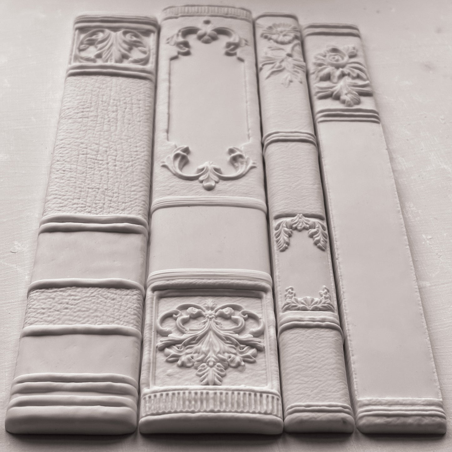 IOD Bookish 6x10 Decor Mould