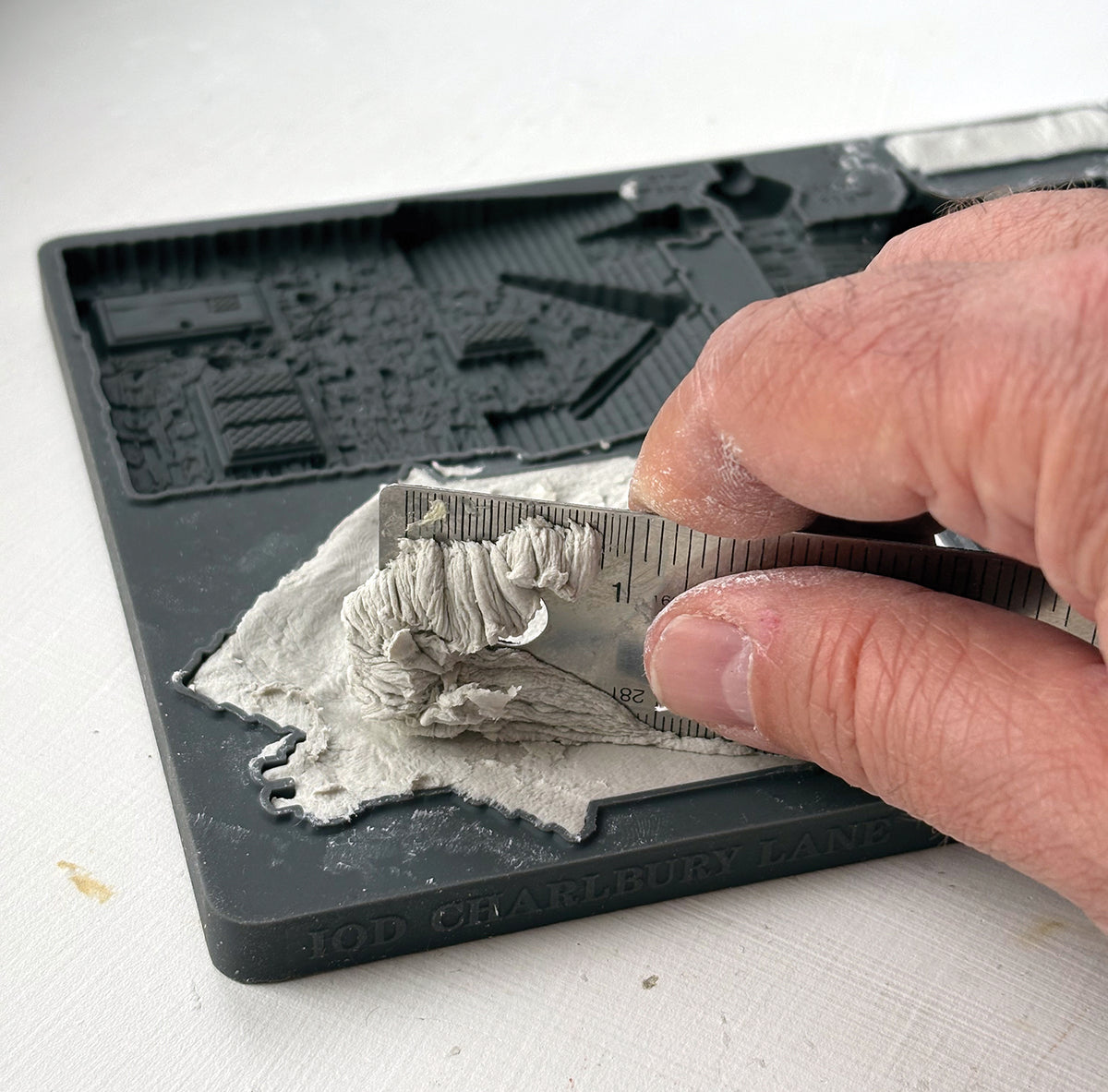 IOD Charlbury Lane Mould • Iron Orchid Designs • 6×10 English Cottage Village & Architectural House Mould • Ships in 1–2 Days