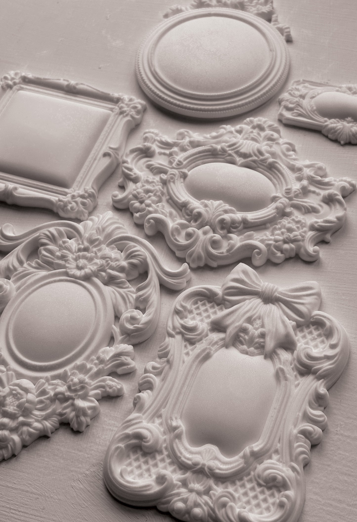 IOD Frames Three 6x10 Decor Mould